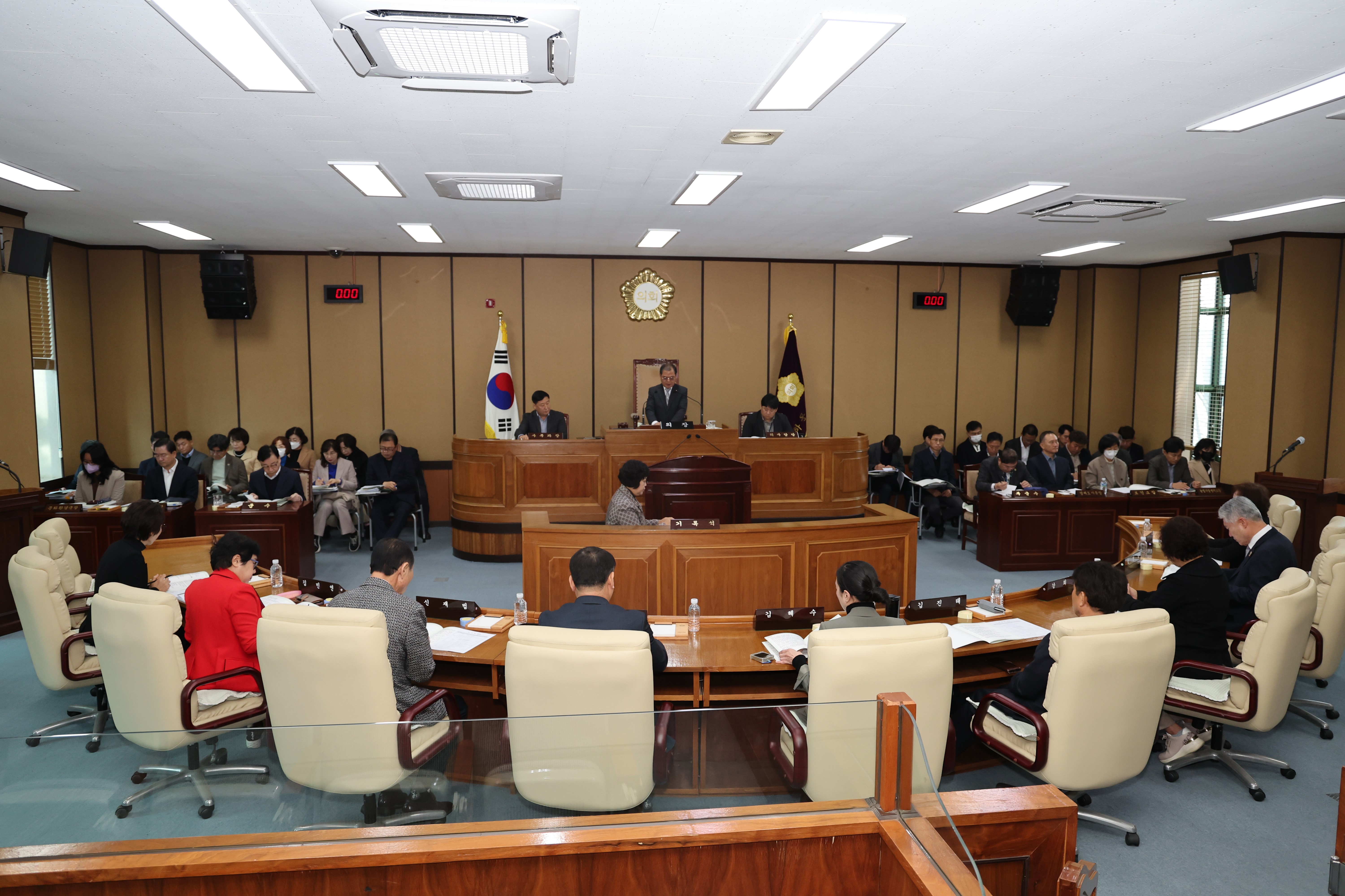 2025.12.01. 제346회 2차 정례회 제1차 본회의 및 상임위원회 3