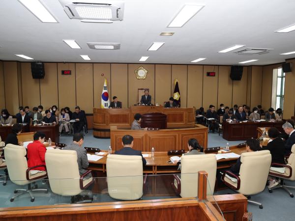 2025.12.01. 제346회 2차 정례회 제1차 본회의 및 상임위원회 3