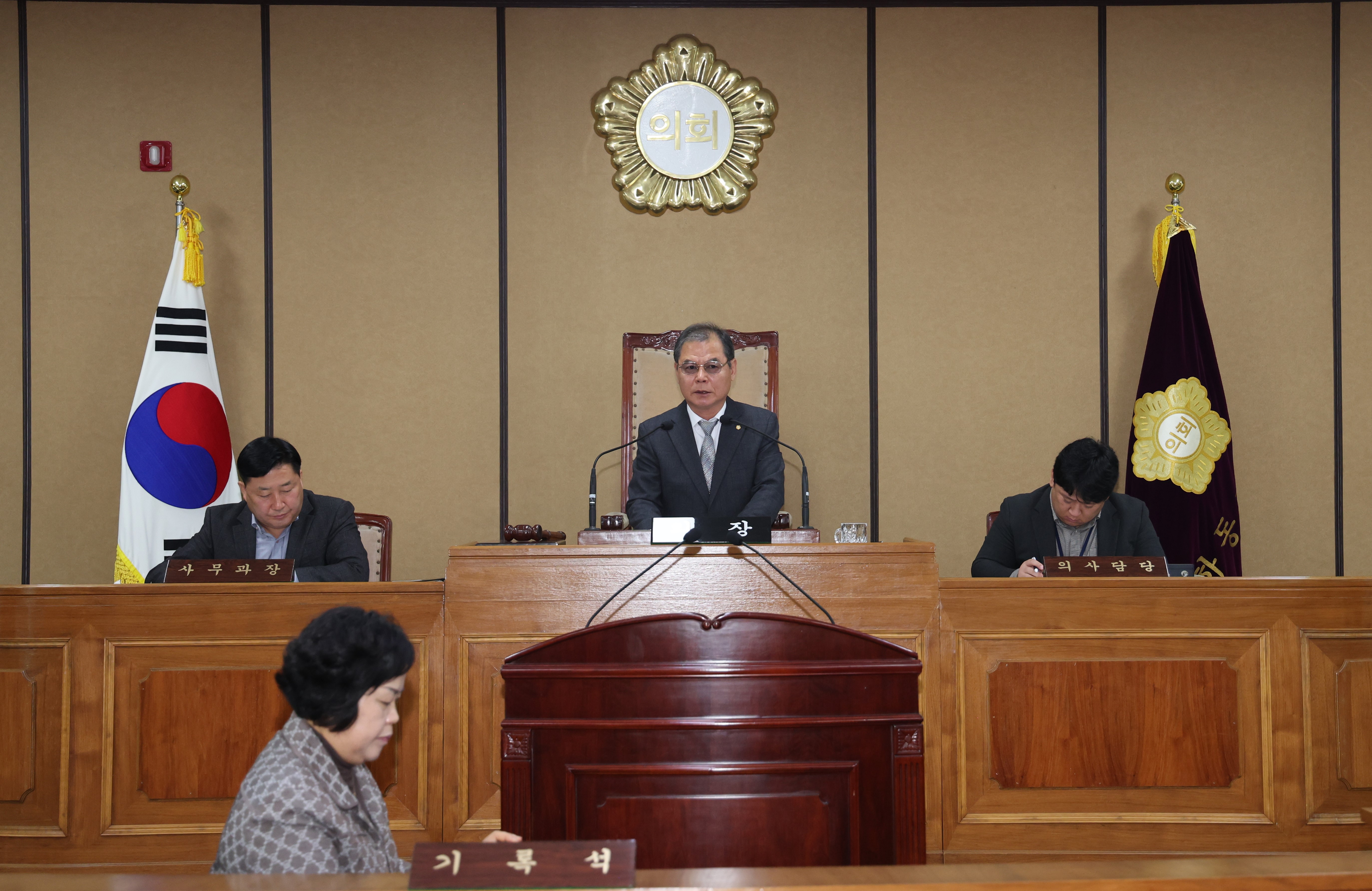 2025.12.01. 제346회 2차 정례회 제1차 본회의 및 상임위원회 1