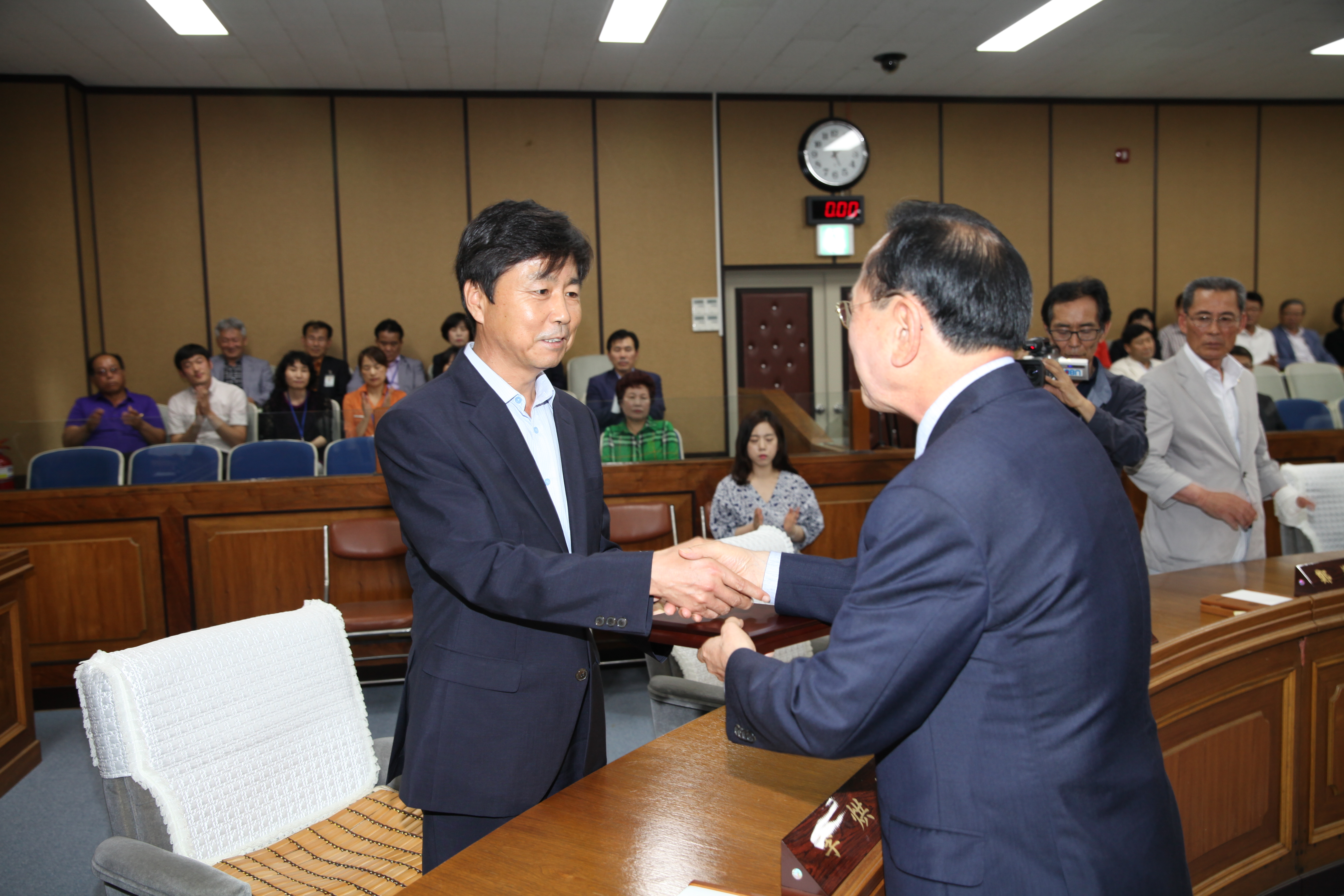 제6대 폐원식('14. 6.26)본회의장 1