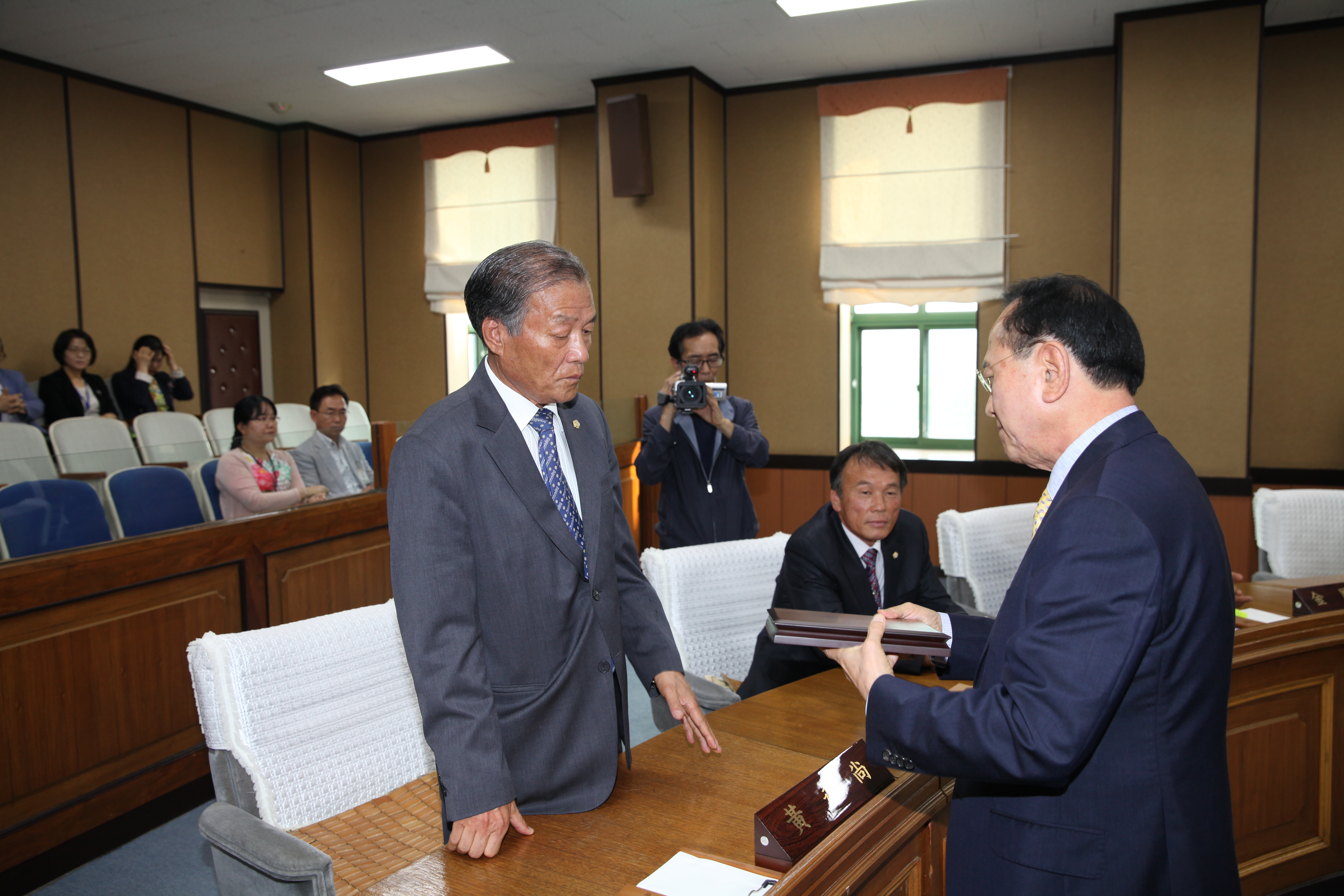 제6대 폐원식('14. 6.26)본회의장 1