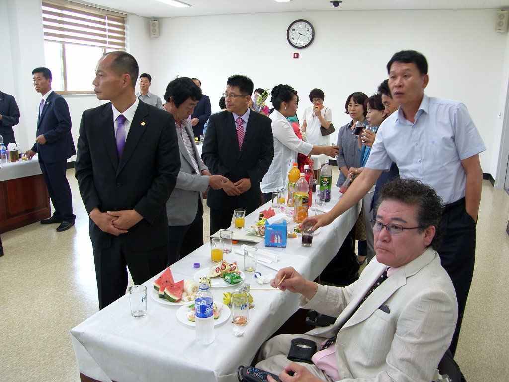 제7대 하동군의회 개원 다과회('14. 7.1, 특별위원회실) 1