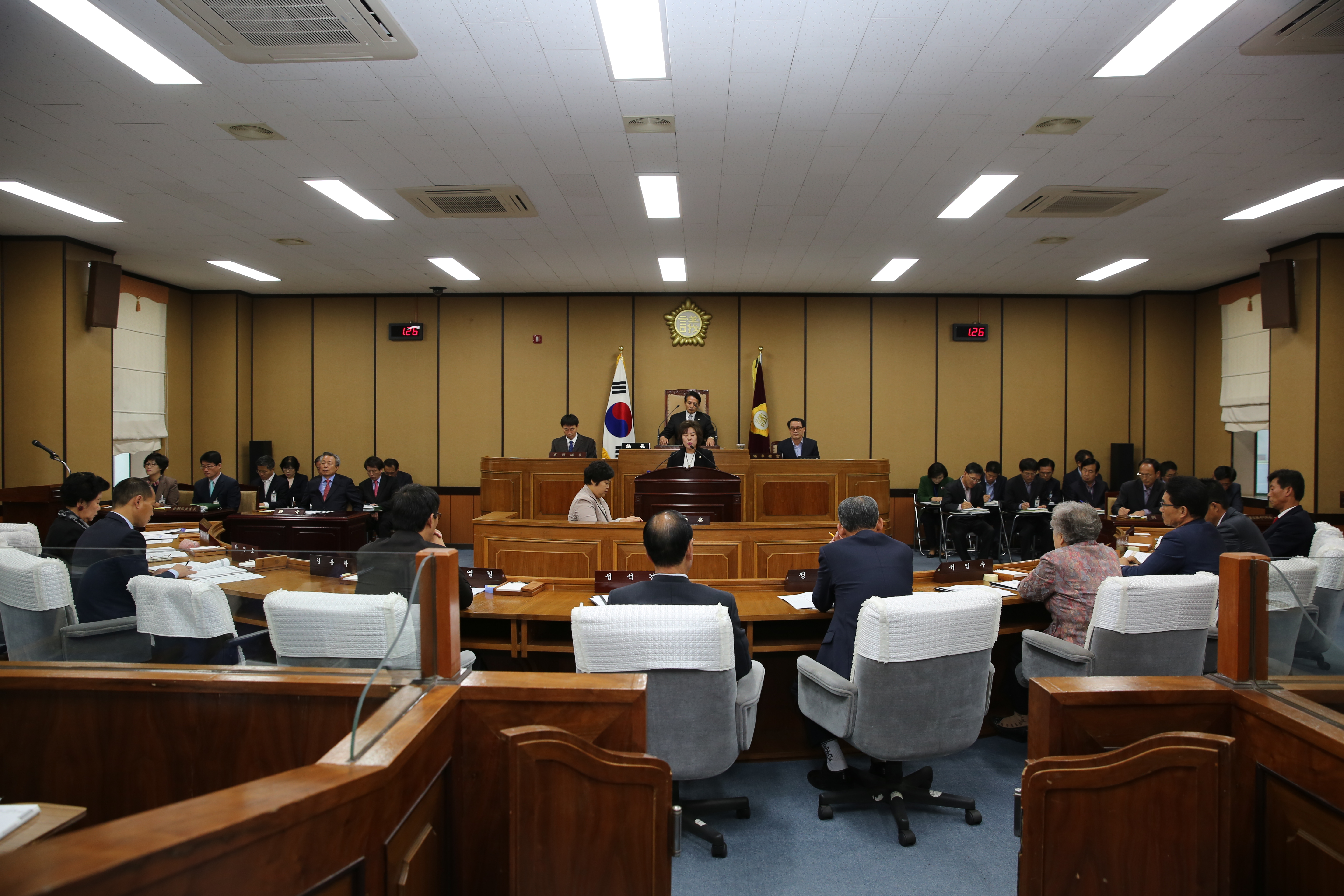 2014.10.31. 제229회 하동군의회 제2차 본회의 1