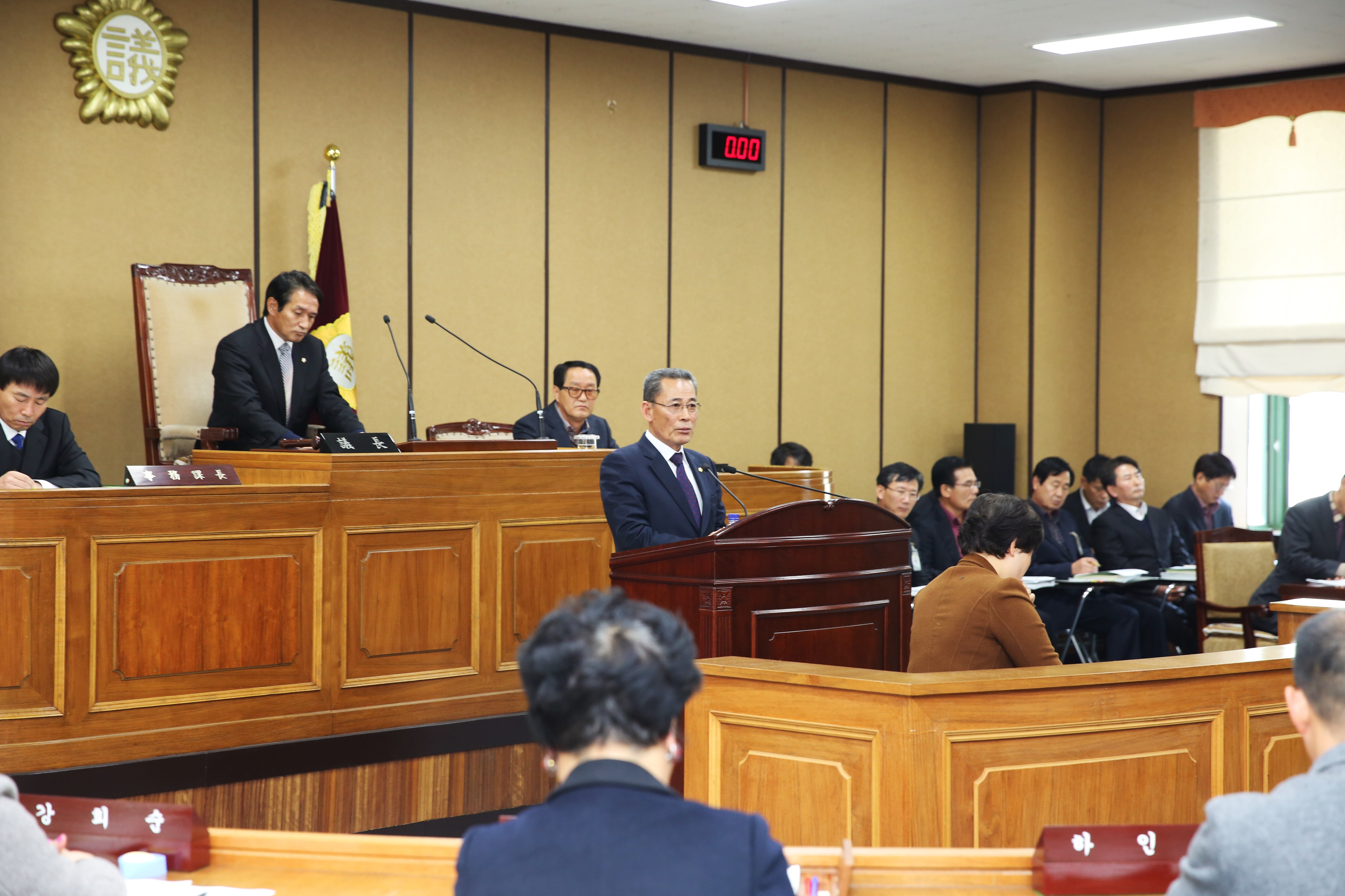 2014.12.12 제230회 제2차 정례회 2차 본회의 1