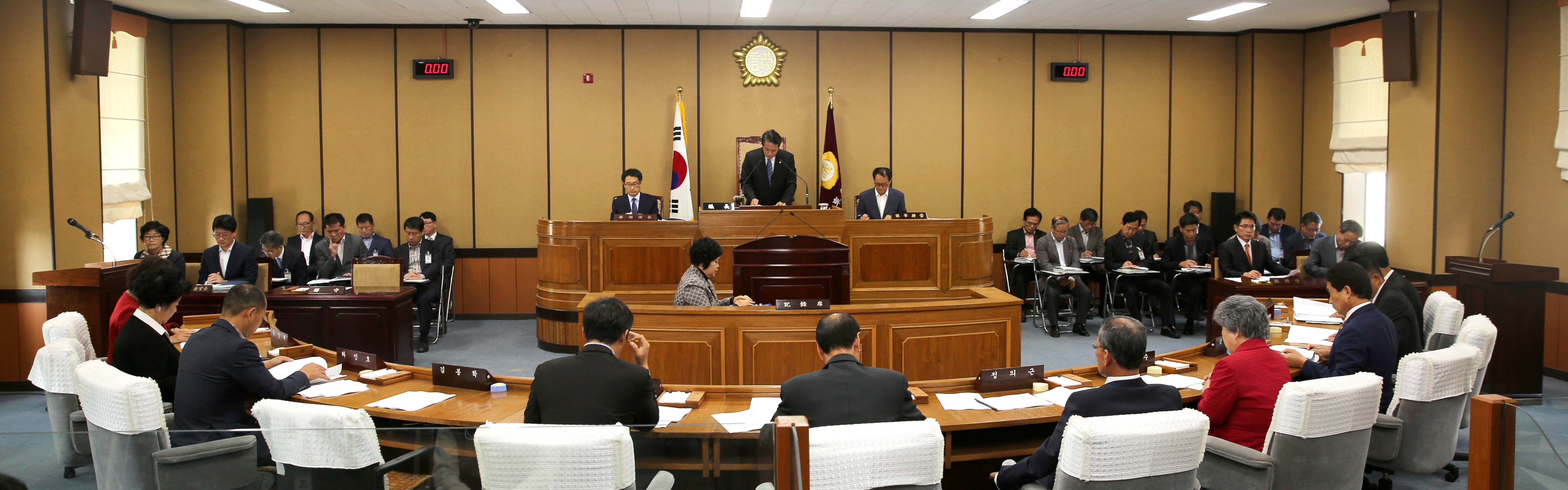 2015.11.04. 제238회 하동군의회 임시회 제2차 본회의 1