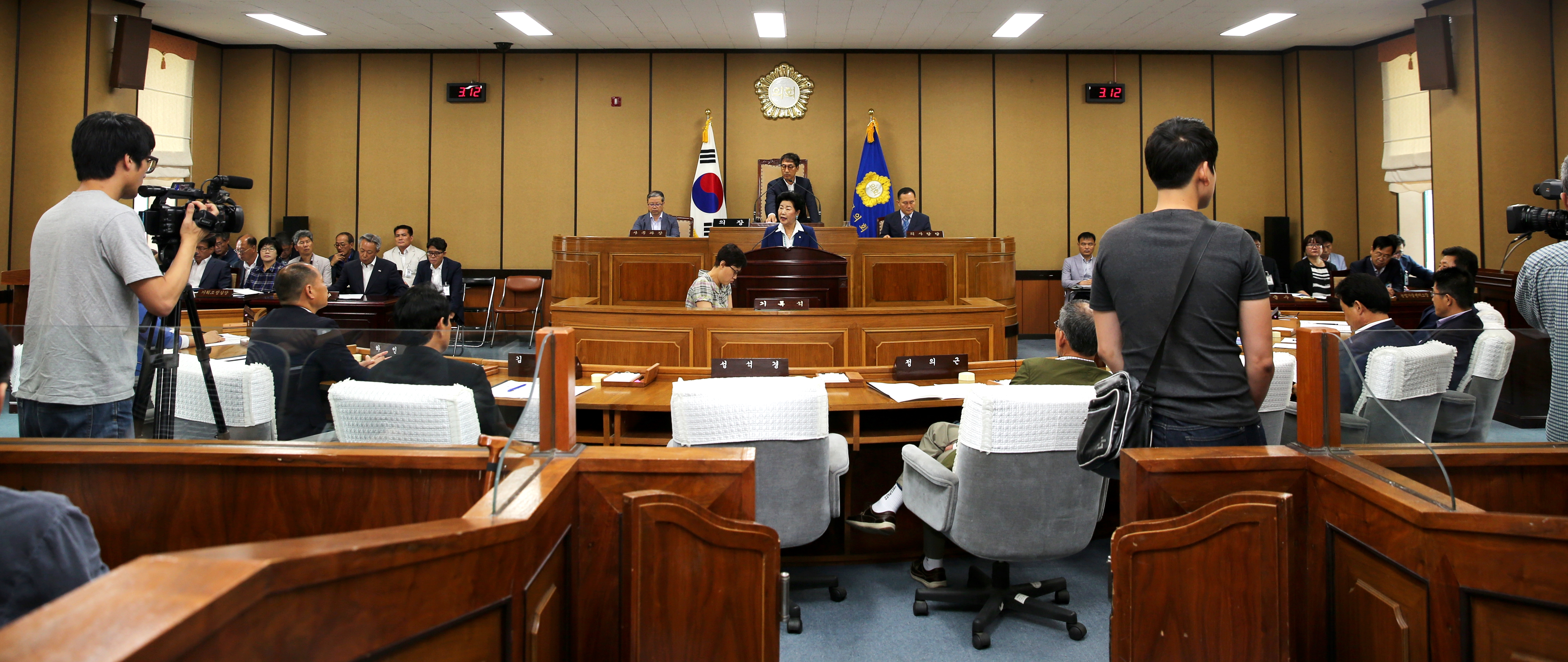 2016.07.11. 제246회 하동군의회 제1차 정례회 제1차 본회의 1