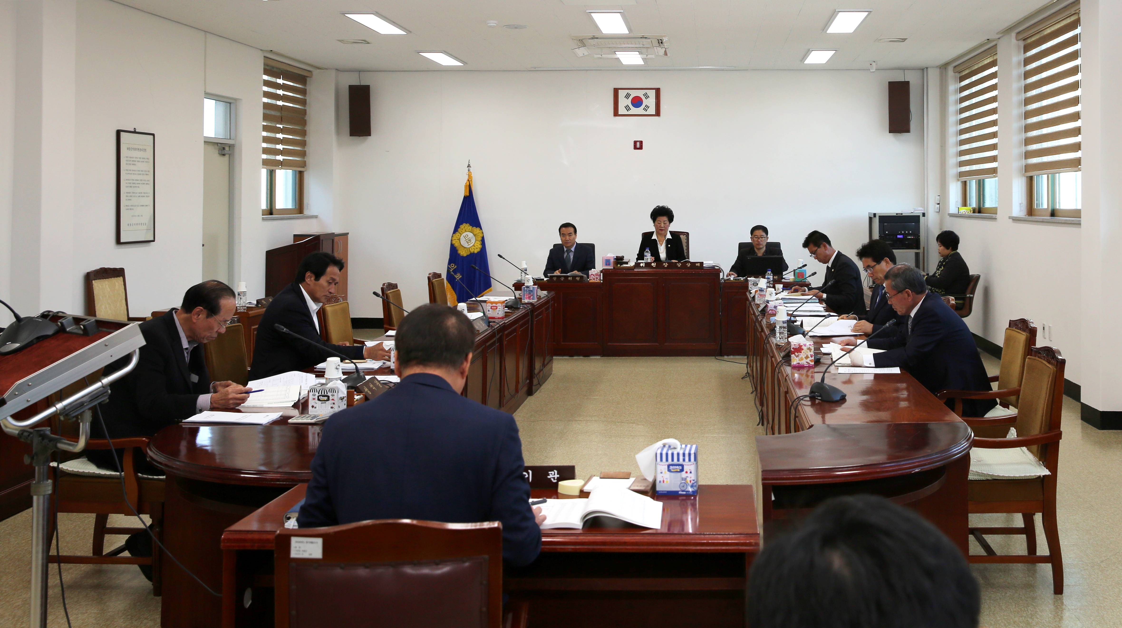 2016.11.24. 추가경정 예산결산특별위원회 1