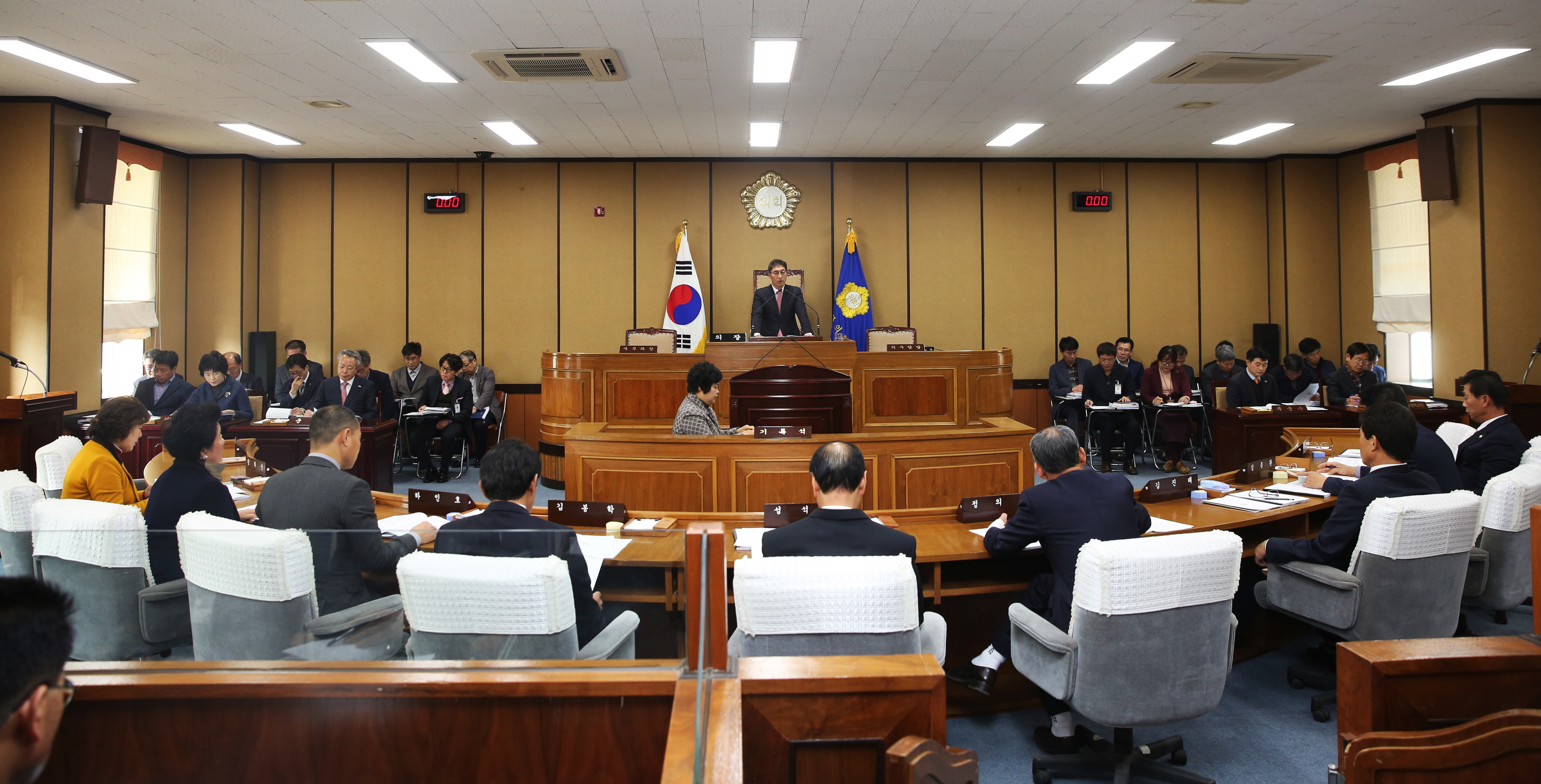 2016. 12. 1. 제251회 하동군의회 제2차 정례회 (손영길 의장 개회사) 1