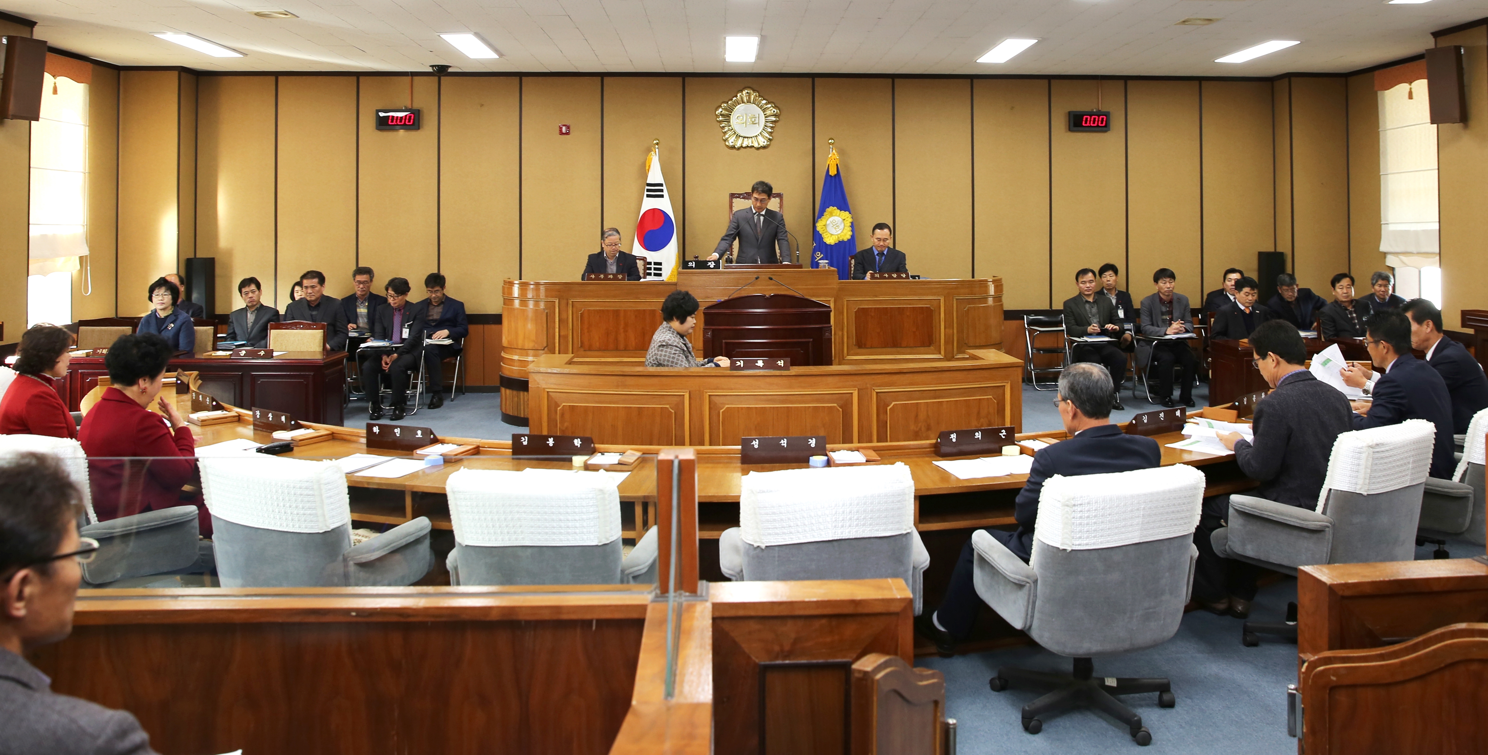 2016. 12. 20. 제252회 하동군의회 임시회 제1차 본회의 1