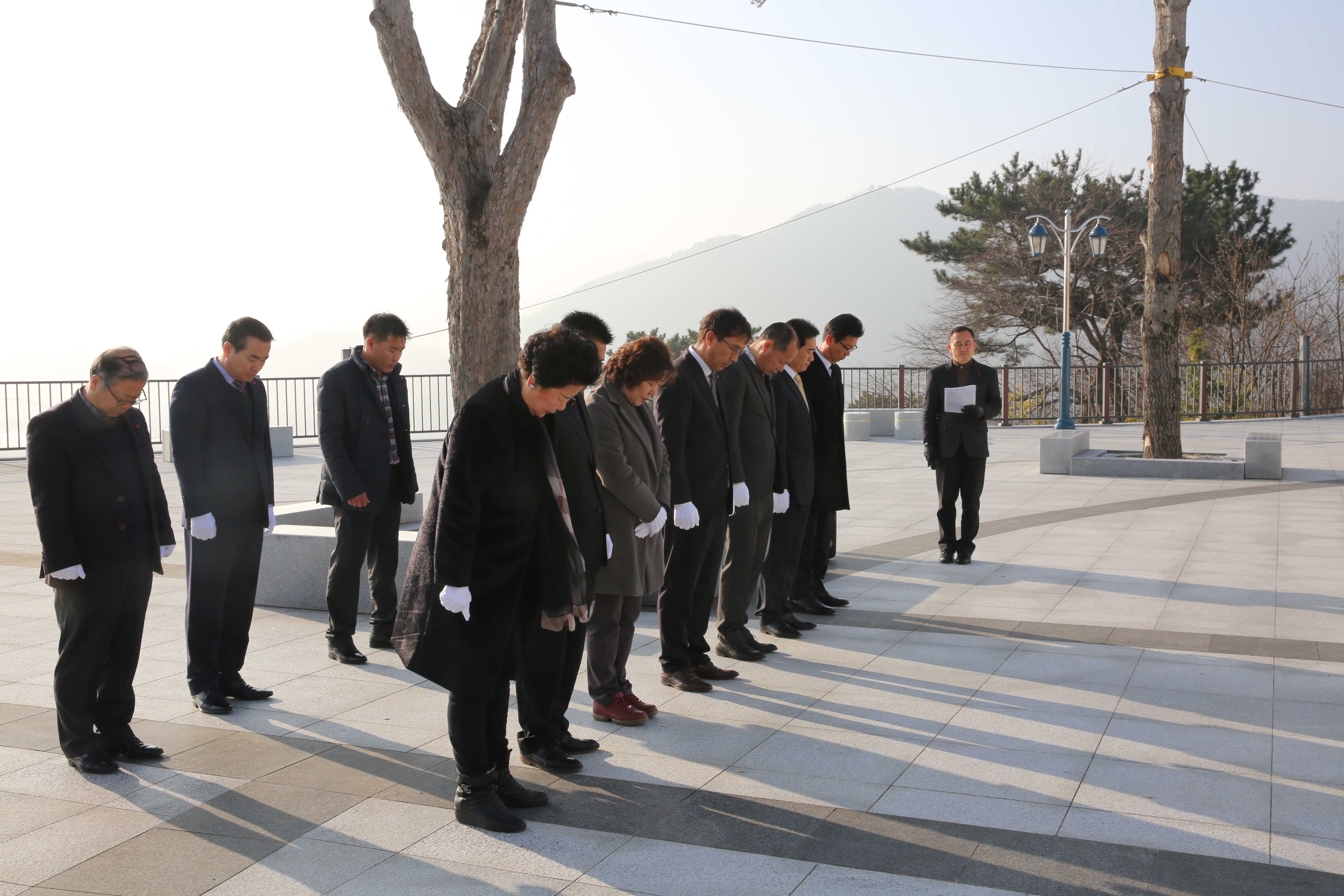 2017. 1. 3. 새해맞이 충혼탑 참배 1