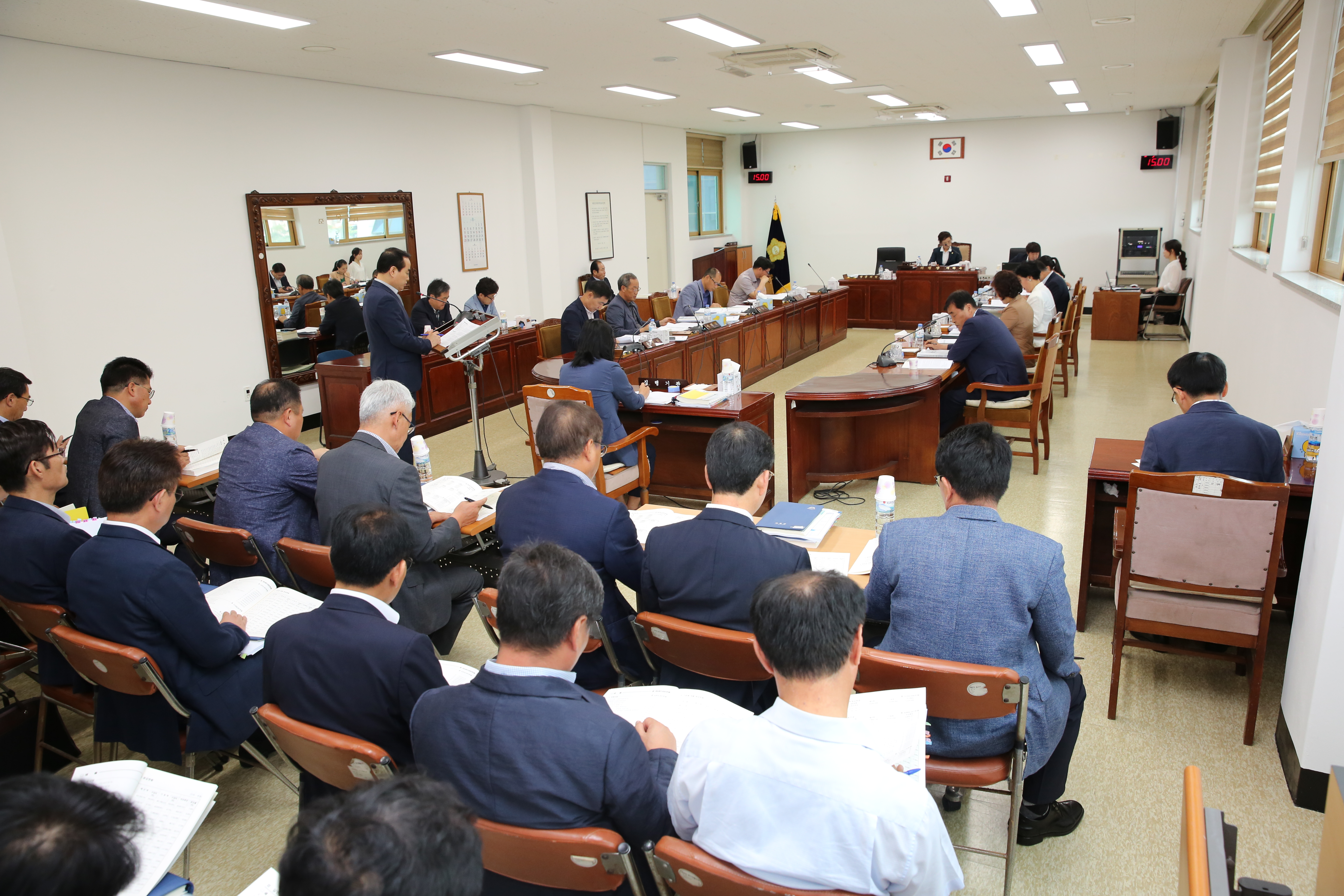 2019. 8. 28. 제283회 하동군의회 임시회 제1차 예산결산특별위원회 1