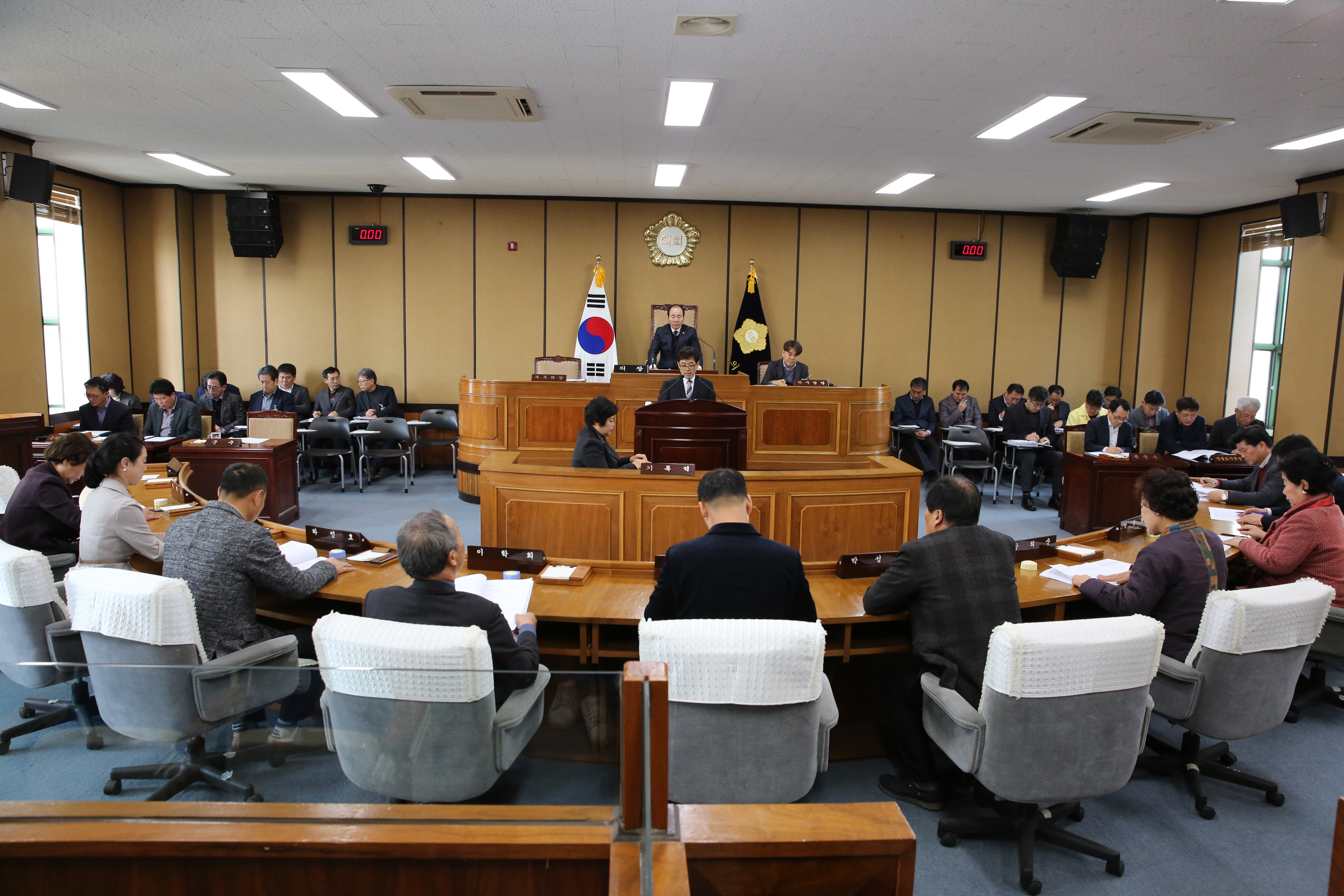 2020. 2. 11. 제287회 하동군의회 임시회 제2차 본회의 1