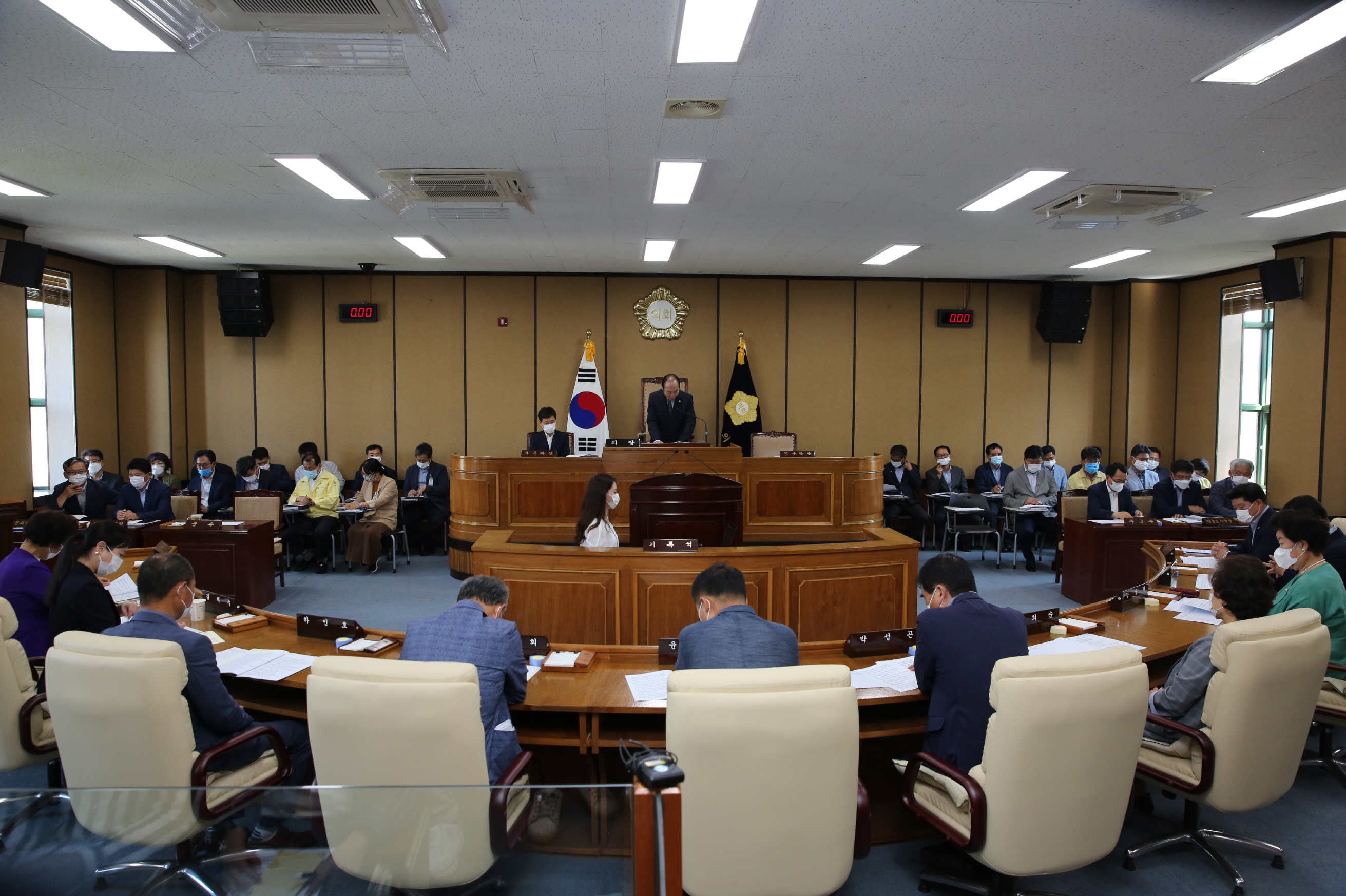 2020. 6. 10. 제290회 하동군의회 제1차 정례회 제1차 본회의 1