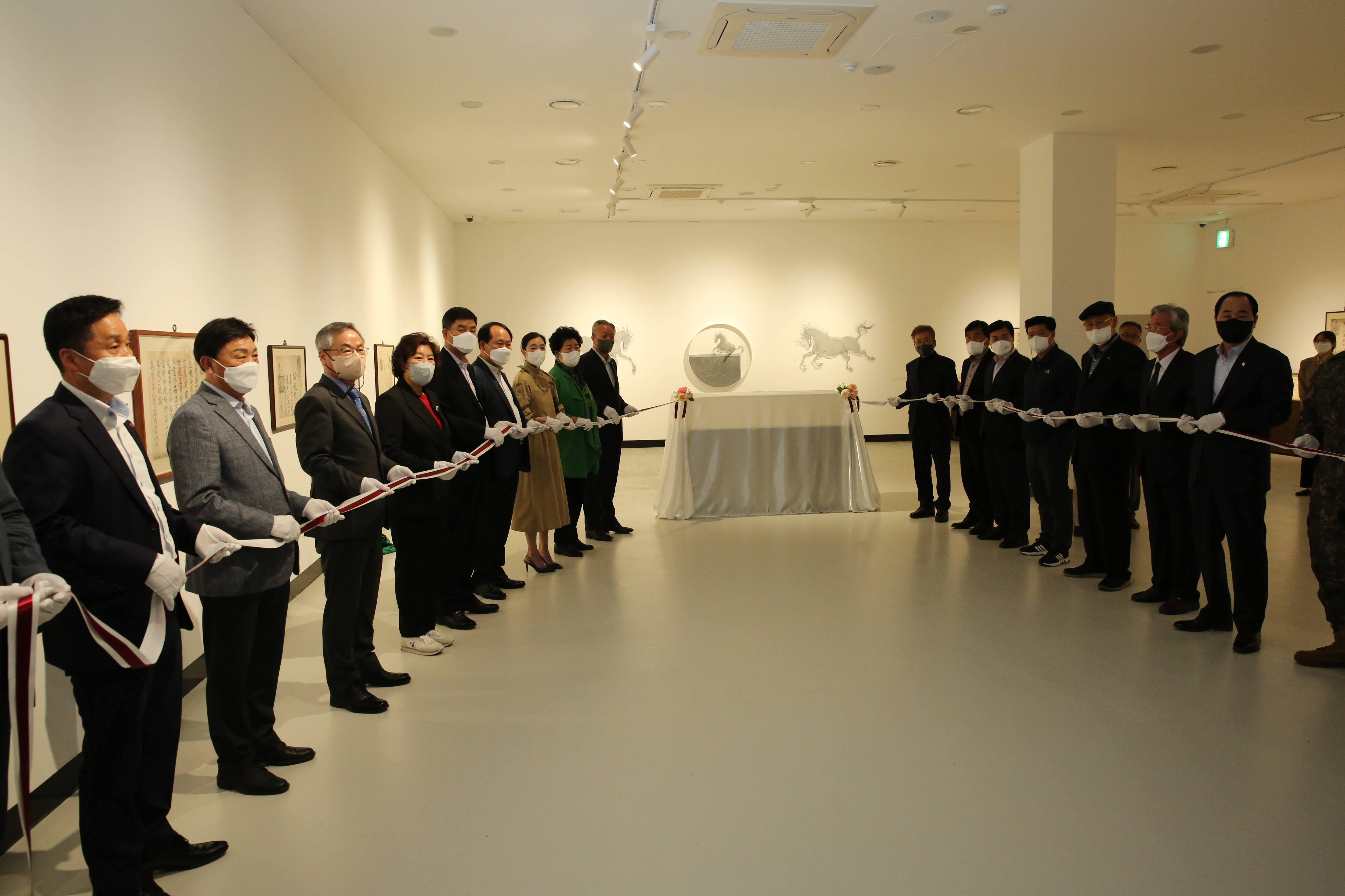 2022.04.15 정기룡장군 칼 전시 1