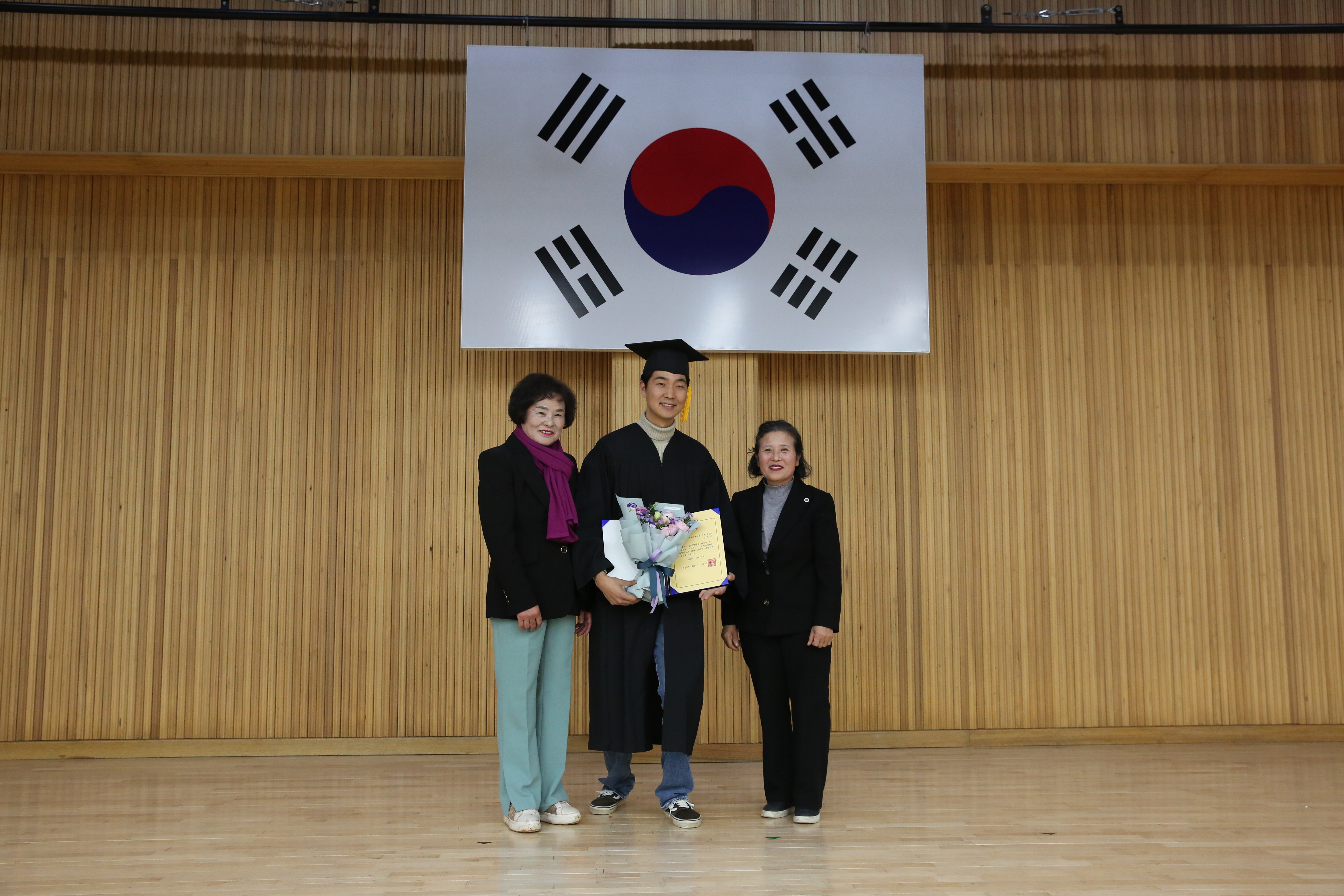 2023.12.08 농업인 대학 졸업식 1