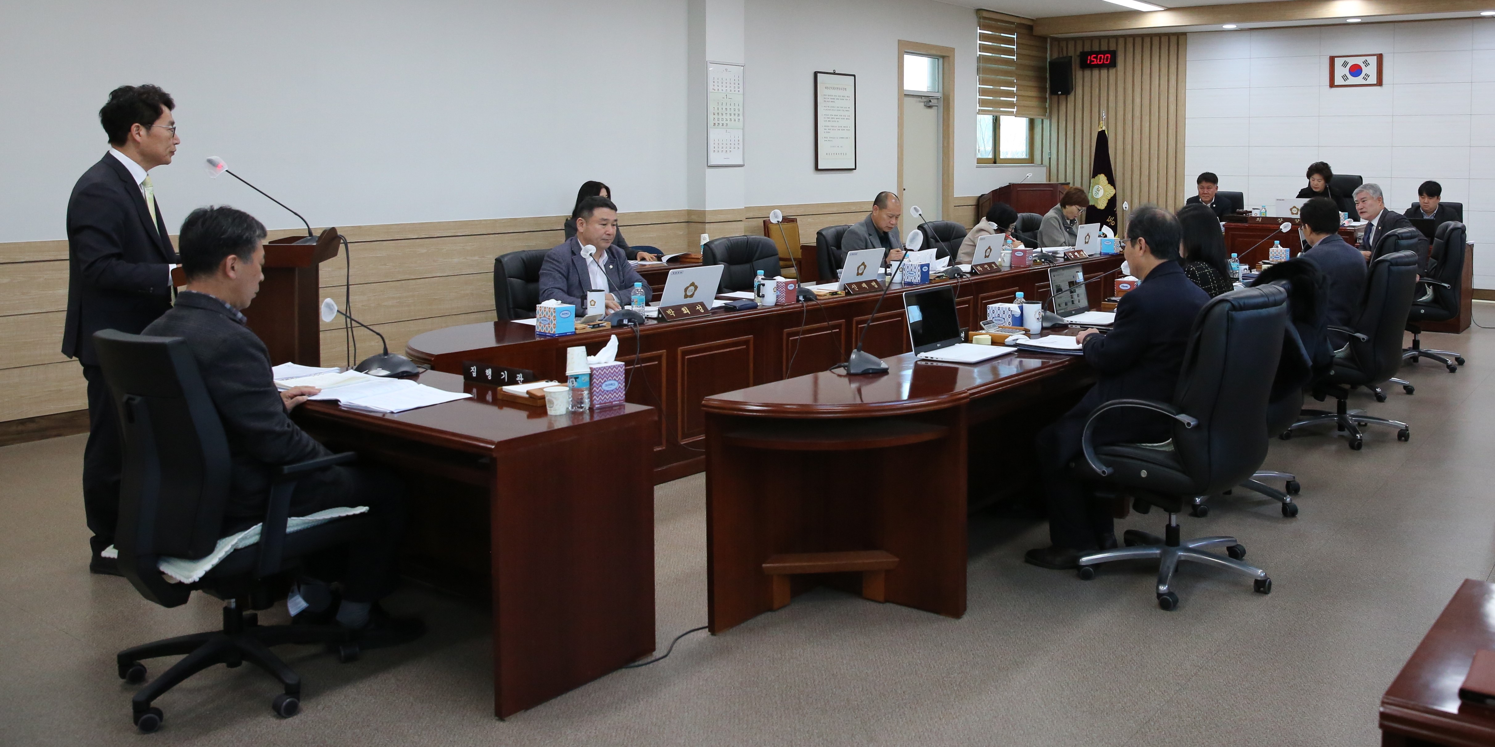 2024.01.30 제328회 하동군의회 임시회 제2차 본회의 2