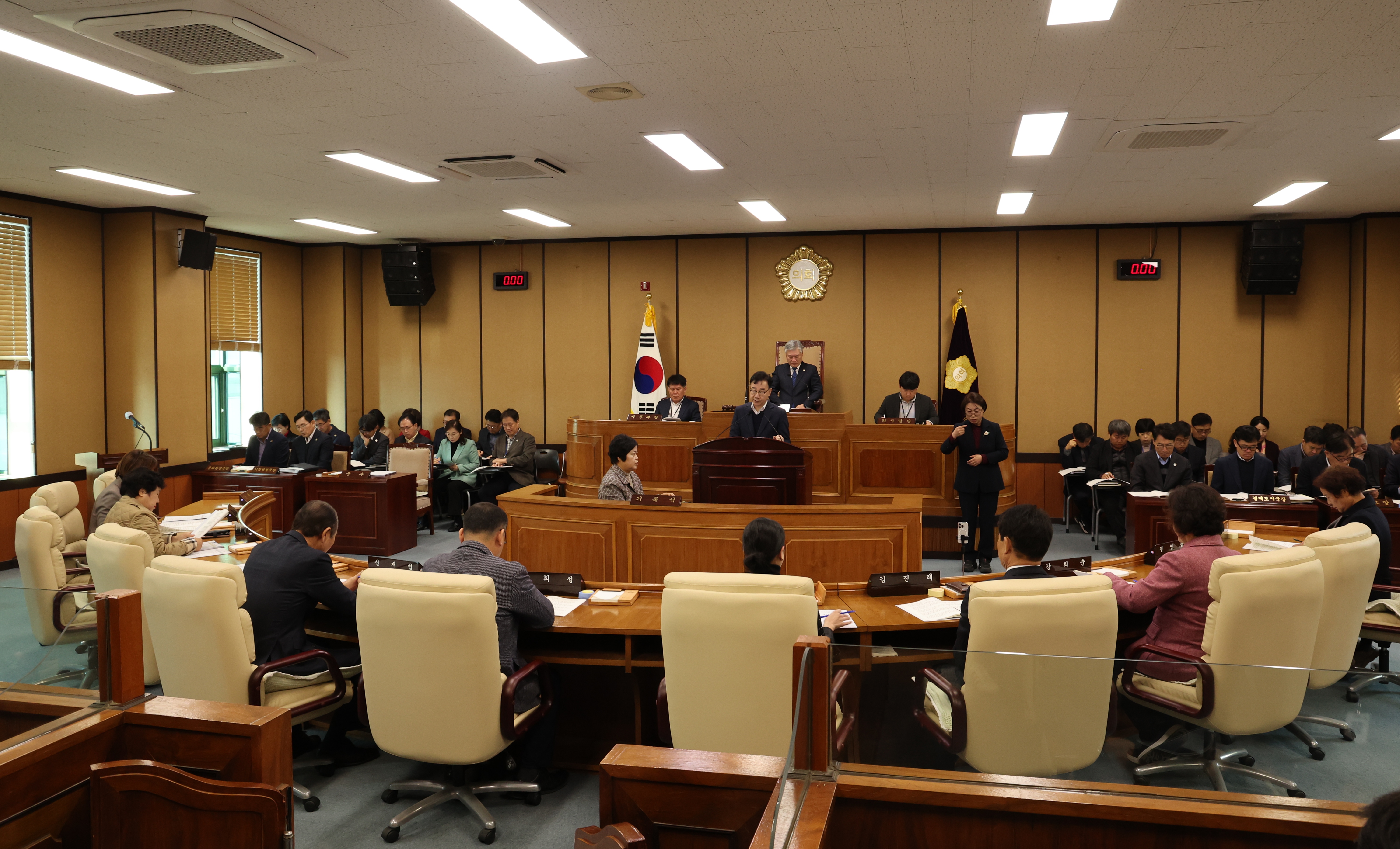 2024.12.02. 제337회 하동군의회 2차 정례회 1차 본회의 2