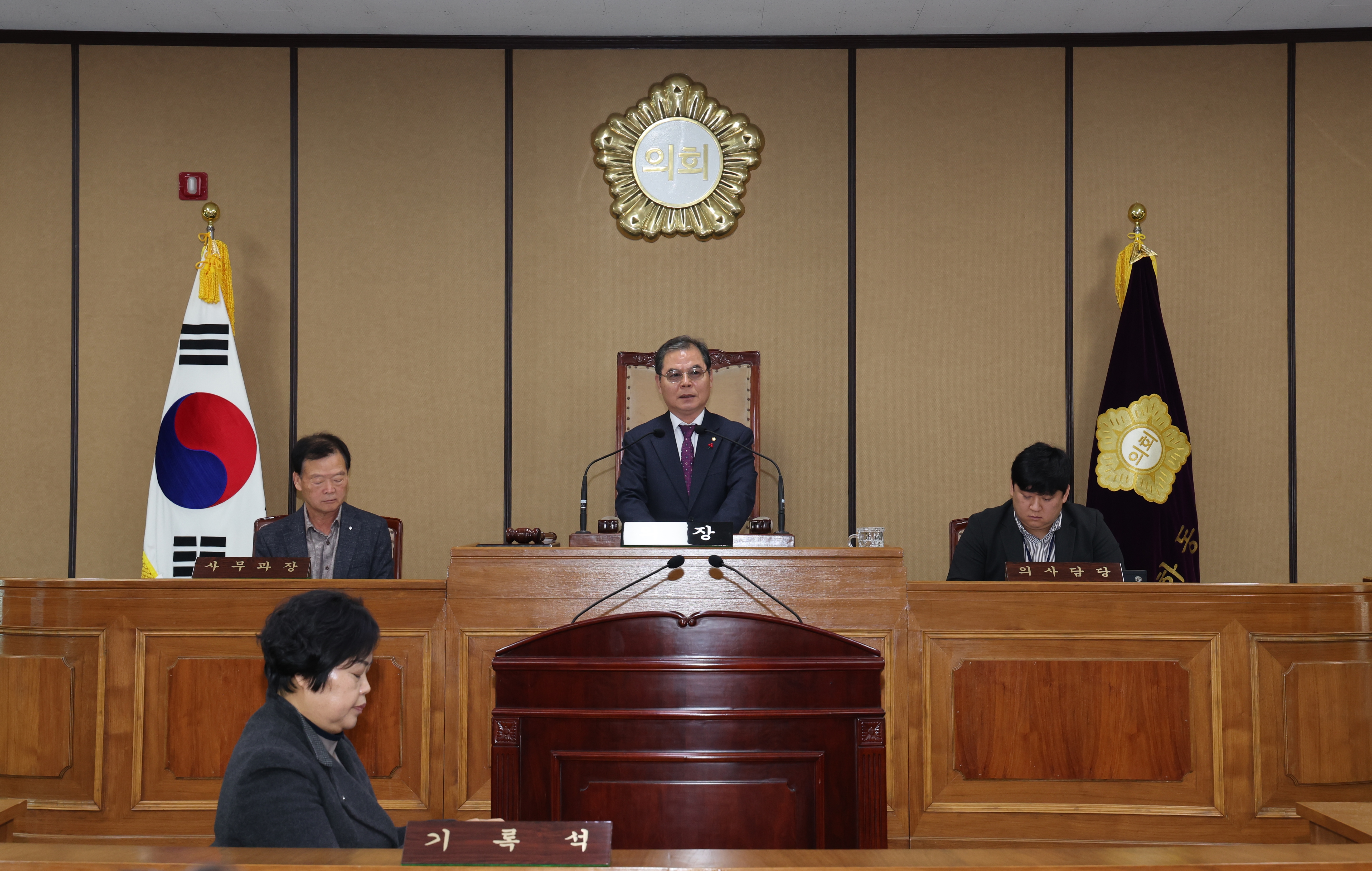 2025.01.24. 제338회 임시회 제5차 본회의 (본회의장) 1