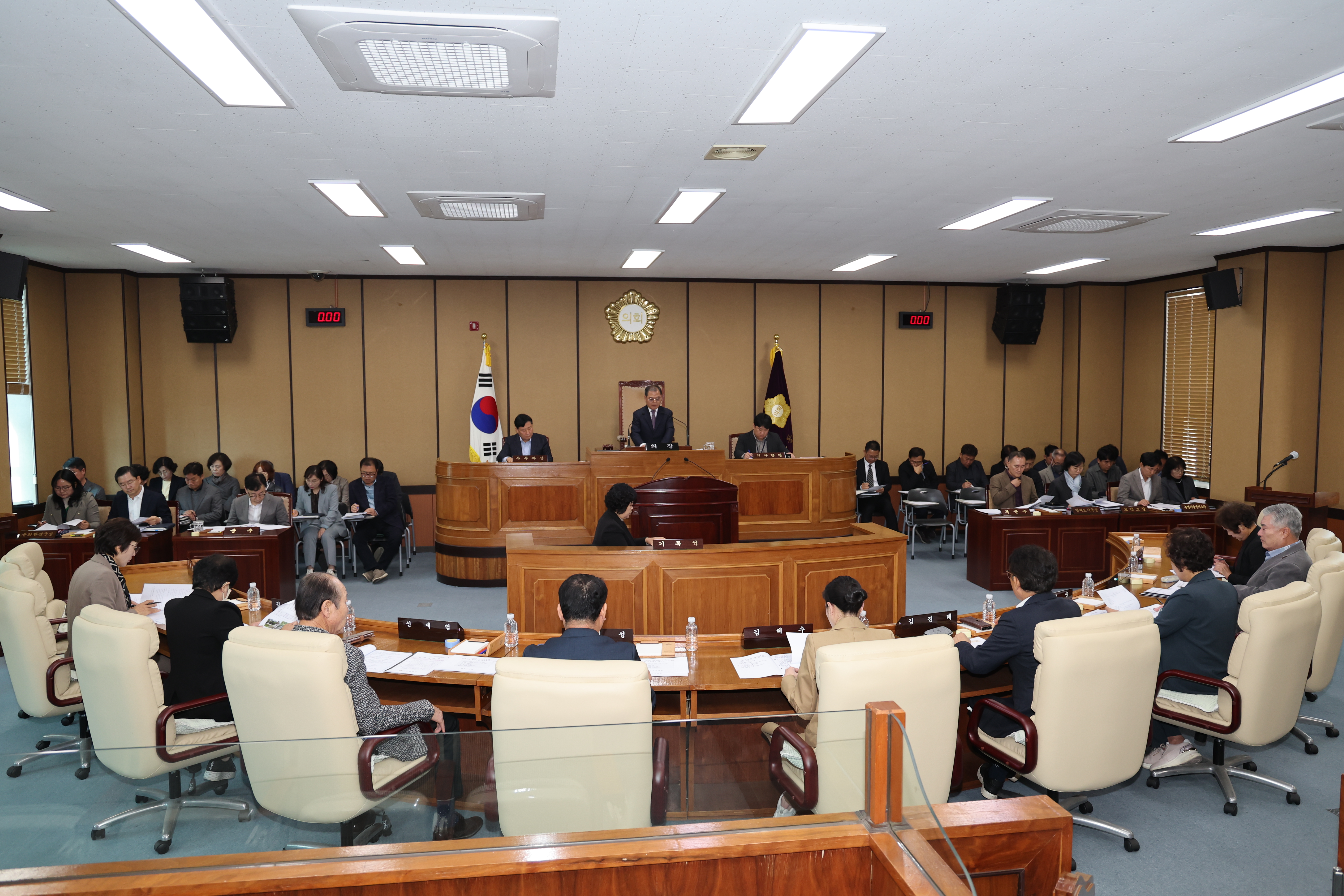 2025.11.07. 제344회 하동군의회 임시회 제2차 본회의  2