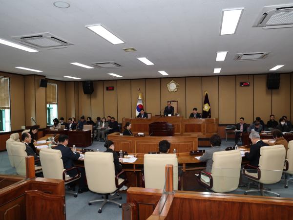 2025.11.21. 제345회 하동군의회 임시회 제2차 본회의 2