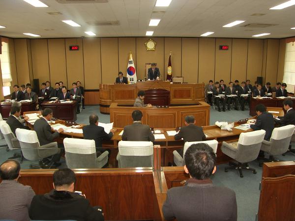 제218회 제2차정례회 제1차 본희의 개의