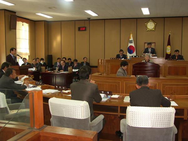 18회(2차정례회) 1차본회의 상반기 행정사무감사 처리결과보고서임수의원 질의)