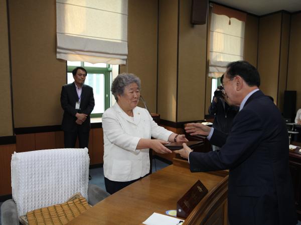 제6대 폐원식('14. 6.26)본회의장