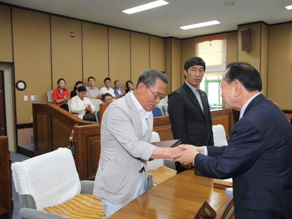 제6대 폐원식('14. 6.26)본회의장