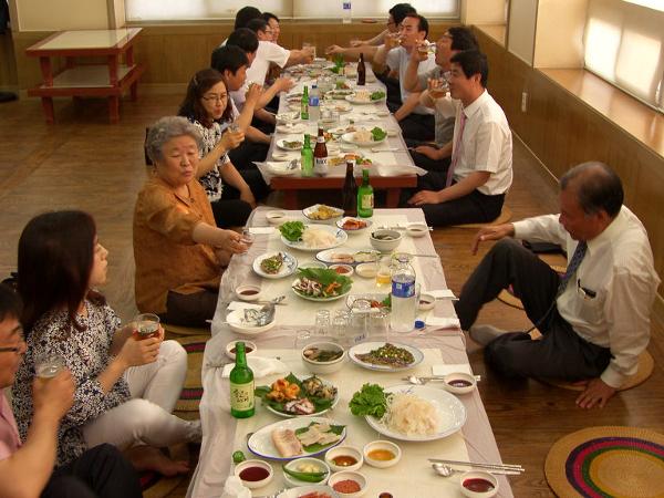 제6대 폐원식 후 일신식당에서 만찬('14. 6.26)