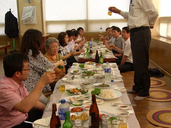 제6대 폐원식 후 일신식당에서 만찬('14. 6.26) 황영상의원님 건배제의