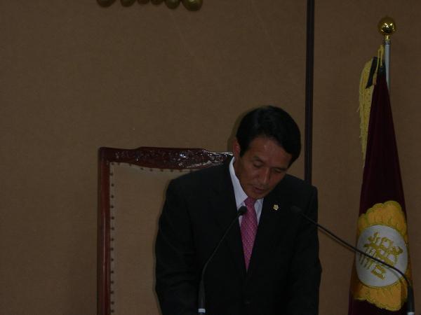 제225회 하동군의회 임시회('14. 7.1-김봉학의장 수락인사)