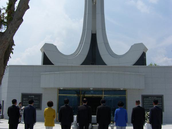제7대 하동군의회 당선자 충혼탑 참배('14. 7.1.14:00)