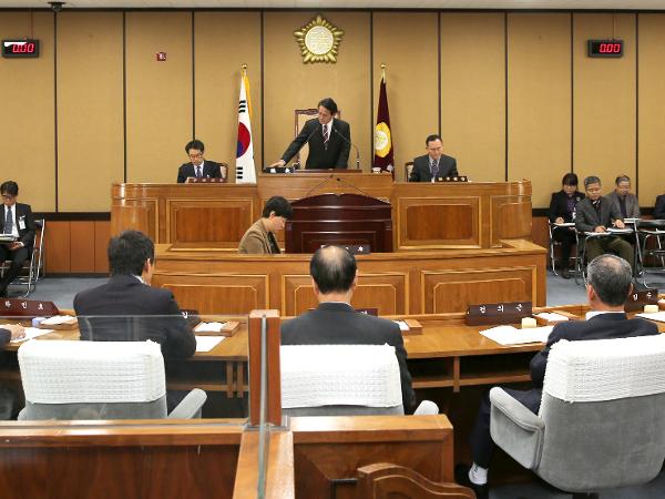 2016. 3. 10. 제242회 하동군의회 임시회 제1차 본회의