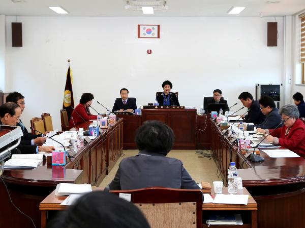 2016. 3. 11. 제1차 예산결산특별위원회