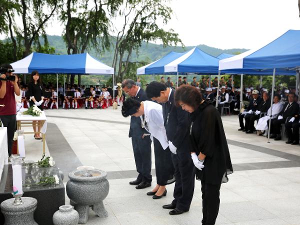 2016.06.06. 충혼탑 참배