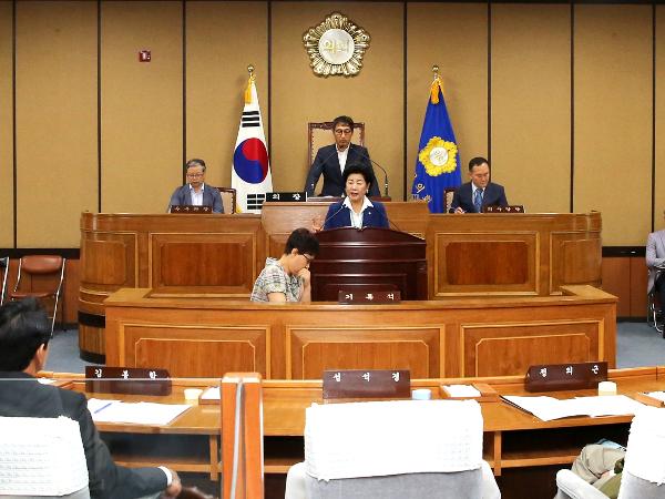 2016.07.11. 제246회 하동군의회 제1차 정례회 제1차 본회의 5분 자유발언(강상례)