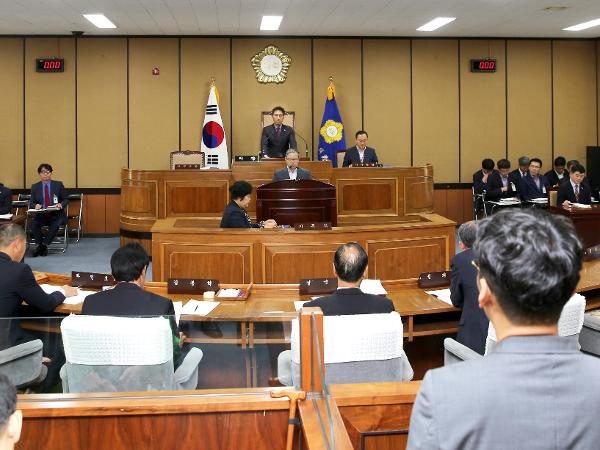 2016.10.19. 제249회 하동군의회 제1차 본회의