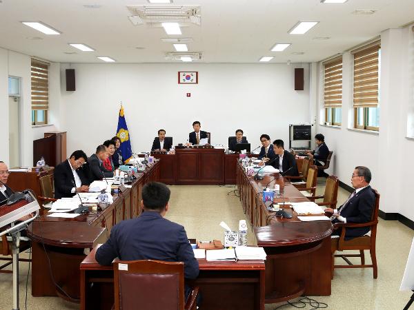 2016.10.20. 제2차 추가경정예산안 심사