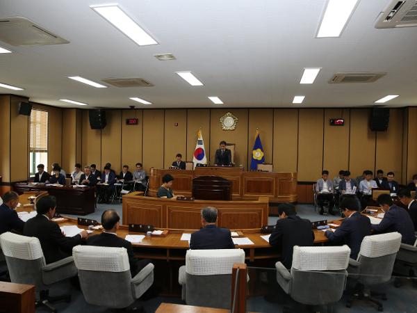 2017.6.12. 제256회 하동군의회 제1차 정례회