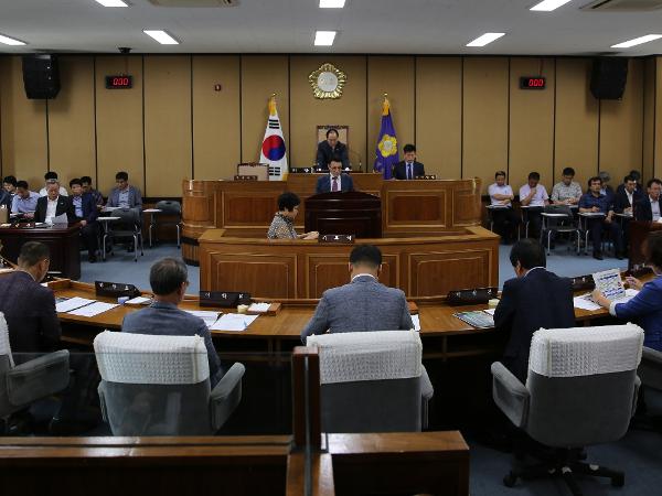 2018.7.23. 제268회 하동군의회 임시회 제1차 본회의
