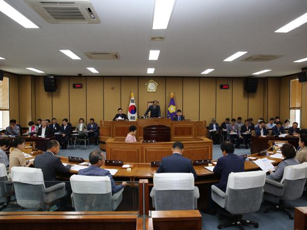 2018.9.19. 제270회 하동군의회 제1차 정례회 제3차 본회의