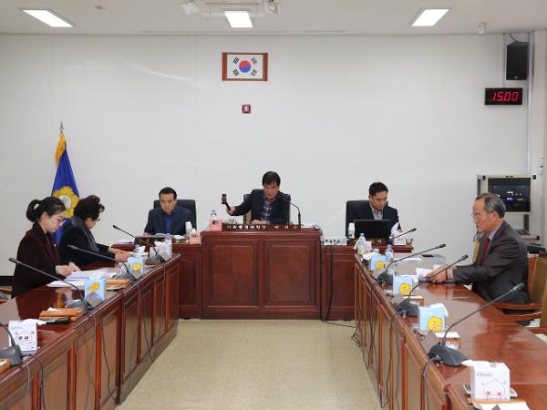 2018.11.21. 제275회 하동군의회 임시회 기획행정위원회