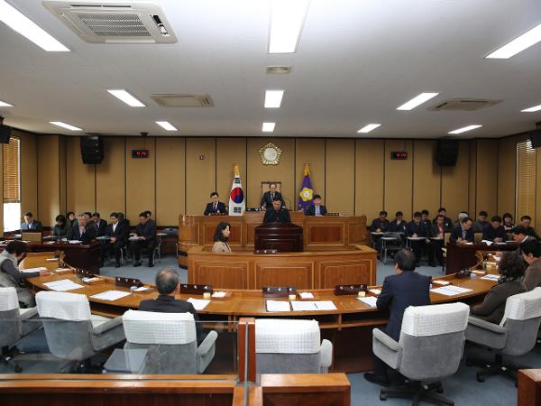 2018.12.14. 제276회 하동군의회 제2차 정례회 제2차 본회의