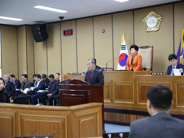 2019. 1. 25. 제277회 하동군의회 임시회 제5차 본회의 군정질문(이학희 의원님)