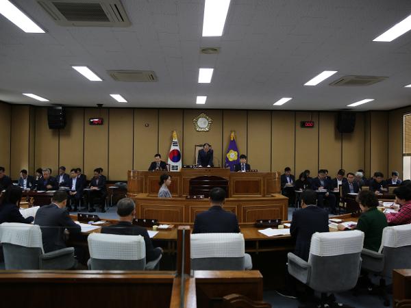 2019. 3. 25. 제279회 임시회 제1차 본회의