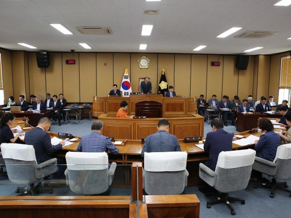 2019. 6. 25. 제281회 하동군의회 제1차정례회 제2차 본회의