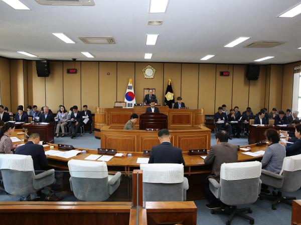 2019. 10. 22. 제284회 하동군의회 임시회 제1차 본회의