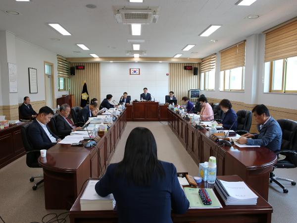 2020. 4. 28. 예산결산 특별위원회