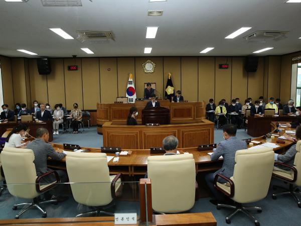 2020. 7. 15. 제292회 하동군의회 임시회 제1차 본회의