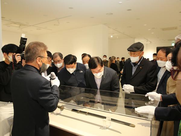 2022.04.15 정기룡장군 칼 전시 2